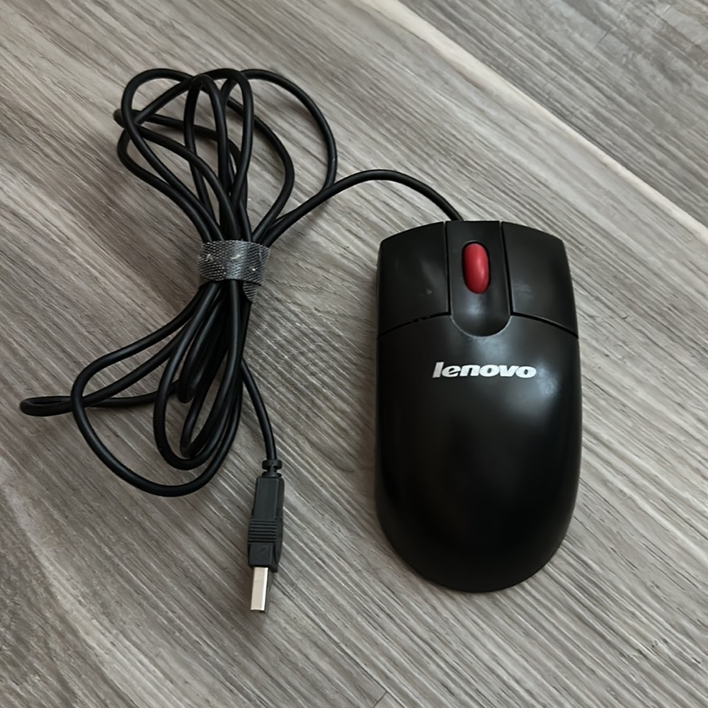 3 for $20 ✨Lenovo Black Wired USB Mouse